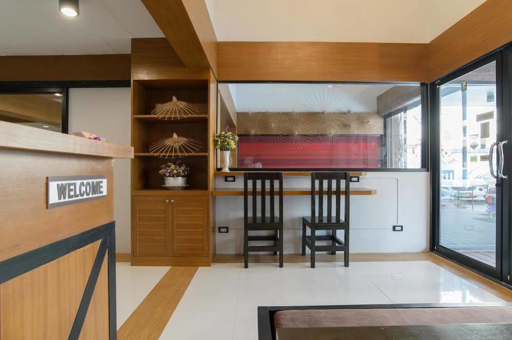 Little Lanna Guesthouse Чиангмай Екстериор снимка