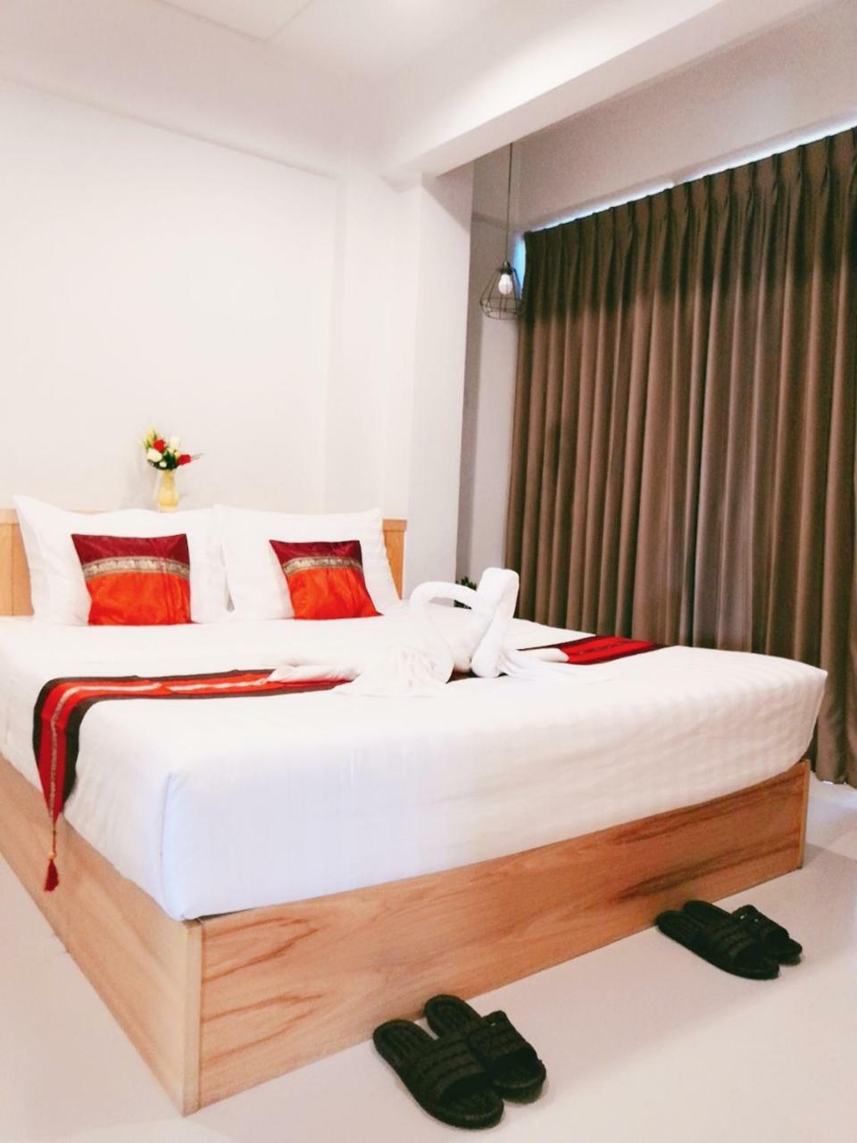 Little Lanna Guesthouse Чиангмай Екстериор снимка